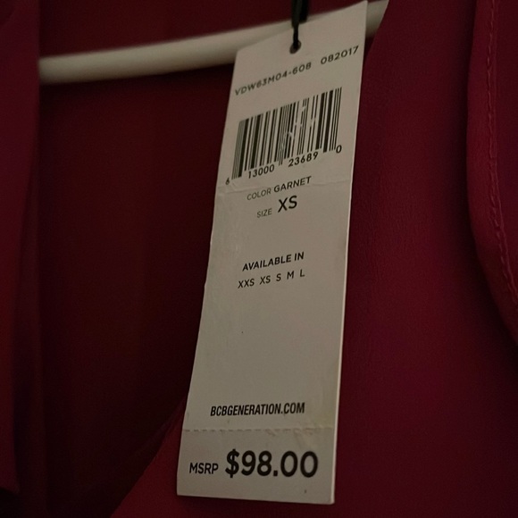 BCBG Generation flowy dress in Garnet color. - Picture 4 of 7